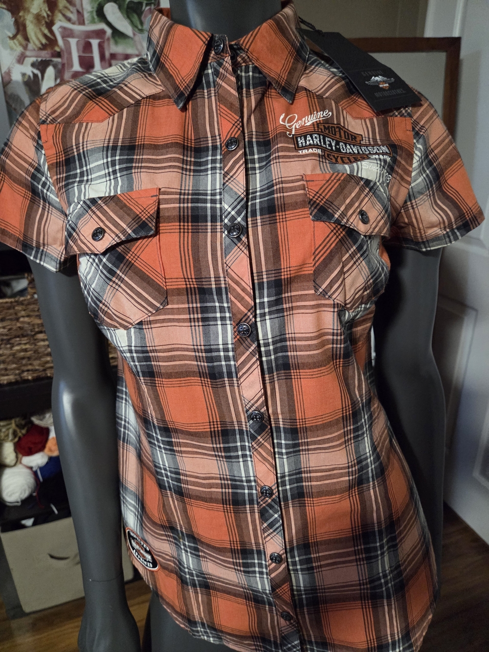 NWT Harley-Davidson Orange and Black Plaid Short Sleeve Button-Up